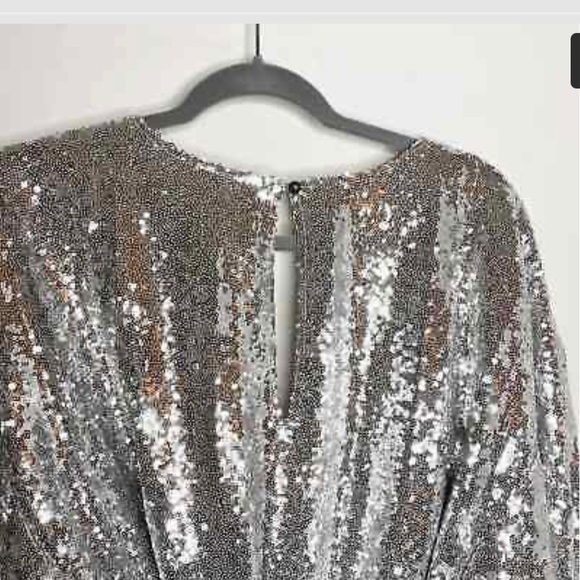 Anthropologie Lisbette sequence wrap around dress - Picture 5 of 7